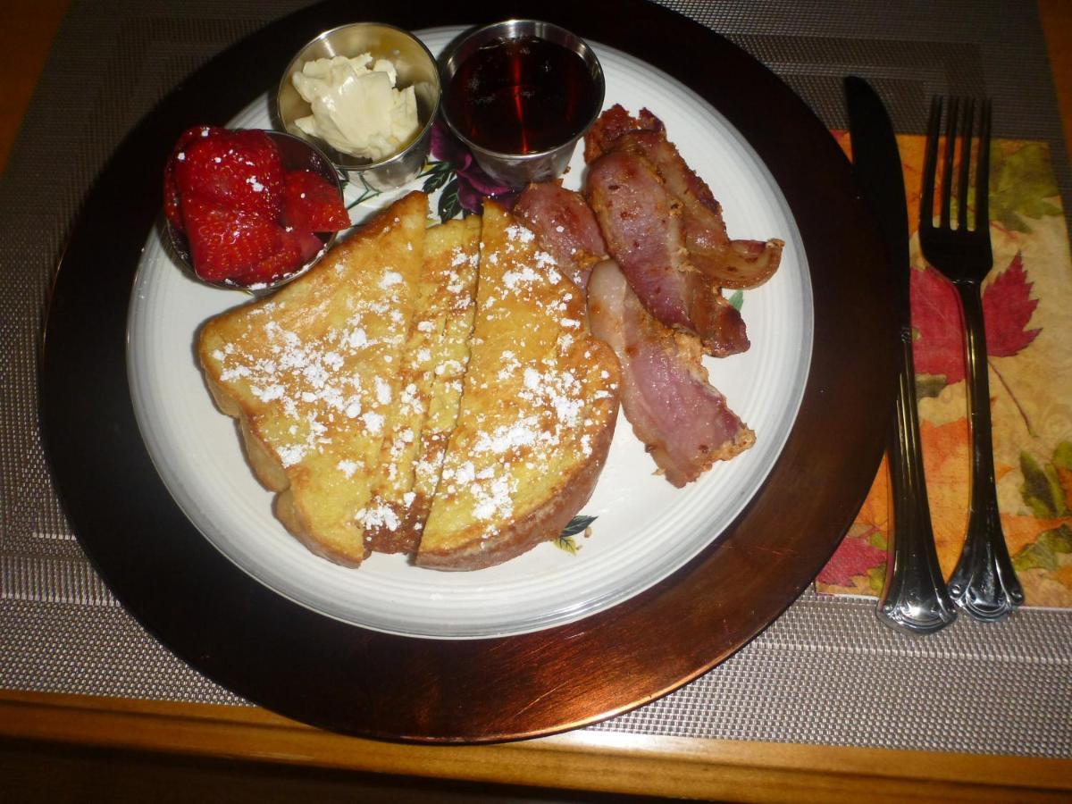 Back Home Bed And Breakfast Membertou Экстерьер фото